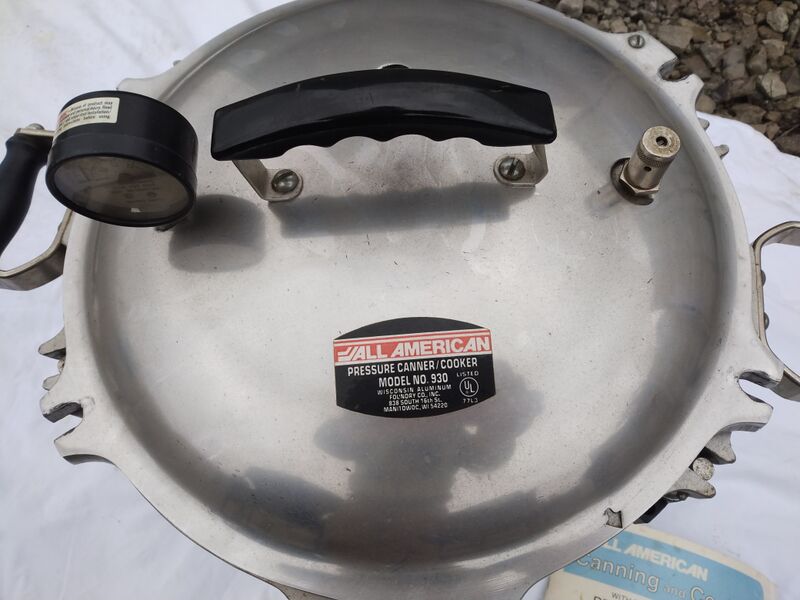 File:All American Canning And Cooking Deluxe Cast Aluminum Pressure Cooker - IMG 20241122 140740.jpg